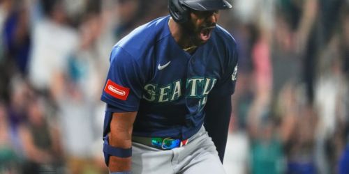 Montes' prep for clutch HR at Coors? PlayStation, of course
