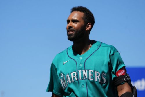 Brennen Davis Has Assignment Clause In Deal With Mariners