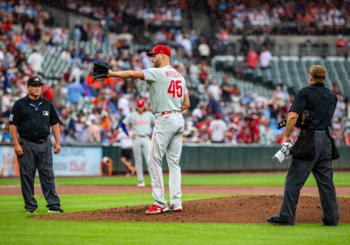 Rain delay in Baltimore knocks Zack Wheeler out after two innings
