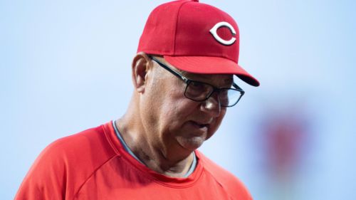 Reds perfect run in tight games is gone and division rivals are taking over