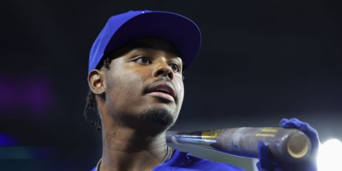 De Paula gets 1st taste with 'the big boys' in MLB debut