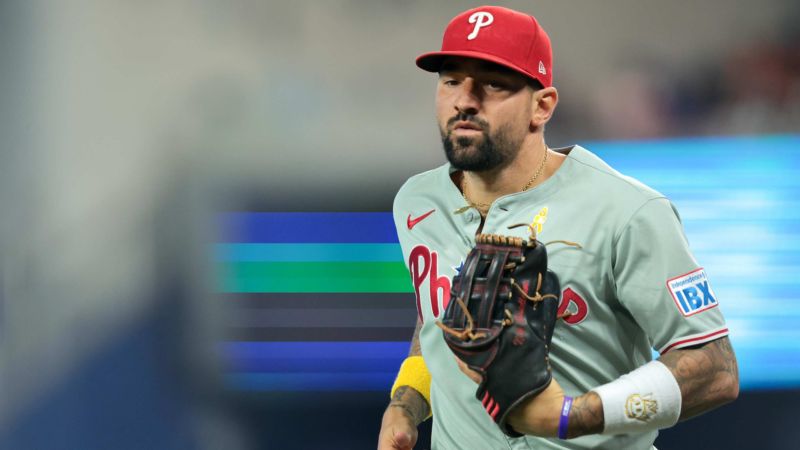 Padres sign major Phillies headache and potential bounce back starter in one messy swing
