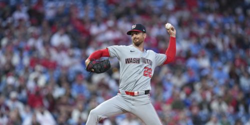 After 3 years away, Griffin wins return to MLB with Nats