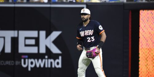 Tatis' error in right proves costly as Padres fall to Cards