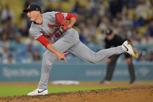 St. Louis Cardinals Bullpen Blows Lead in 9th as Dodgers Avoid Sweep