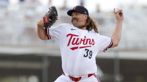 Reds suddenly have a new bullpen option that makes too much sense