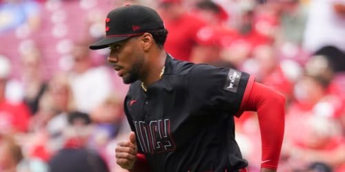 Greene goes back on injured list with sore elbow, to get second opinion