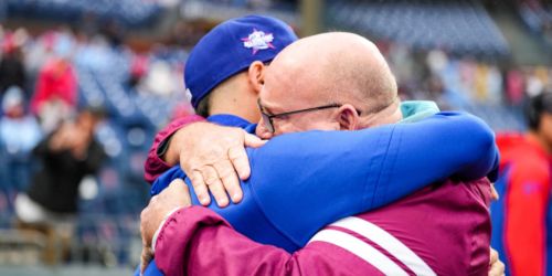 Emotions overflow as Kerkering's father honored on field
