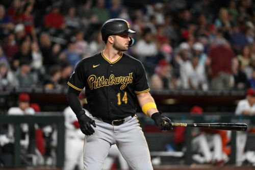 Braves trade Hunter Stratton to Pirates in exchange for Joey Bart
