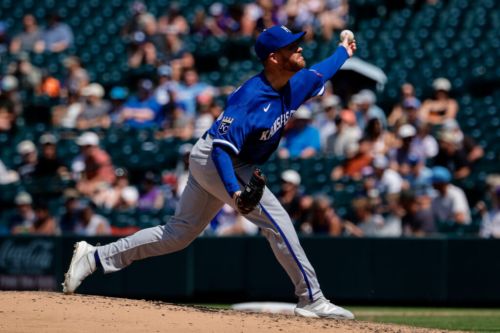 Aaron Bummer Elects Free Agency