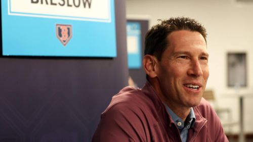 MLB insider (correctly) sees right through Red Sox’s Craig Breslow assertions