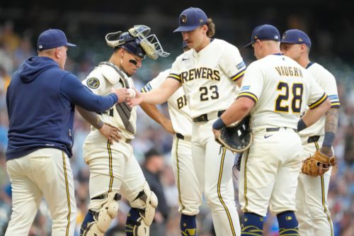 Brandon Sproat struggles once again as Brewers fall to Pirates 4-3