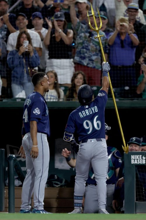 Mariners Set Franchise Record, Beat A’s 19-1