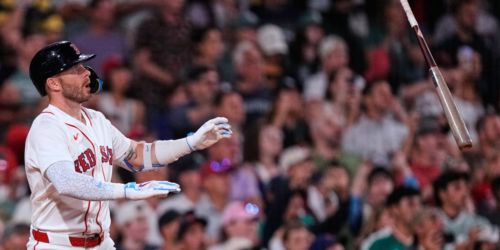 Back with a bang: Anthony, Story fuel wild walk-off win in extras