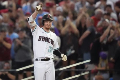 Diamondbacks Select Pavin Smith