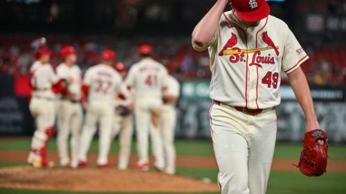 Cardinals reliever Matt Svanson is missing his best weapon
