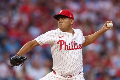 The Opener: Suarez, Extensions, MLBTR Chat