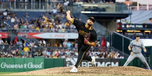 Pirates prospect Kelly brings triple-digit heat to MLB debut