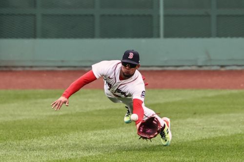 Role Players Step Up To Complete Red Sox Sweep Of Giants
