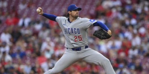 Wheels fall off in 6th frame for Holmes, Cubs in missed opportunity
