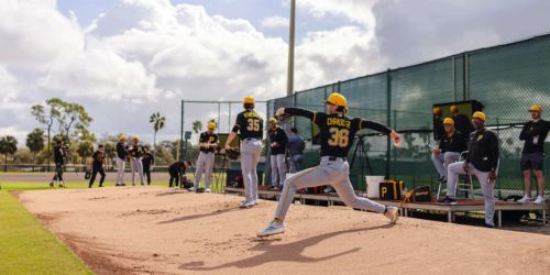 Beyond the buzz, a bond is forming in Bradenton