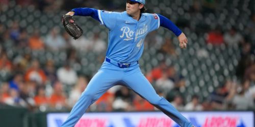Lynch continues campaign for 2027 rotation in strong start against Astros