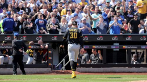 Pirates chaos turns ESPN insider's bold Opening Day take into instant joke