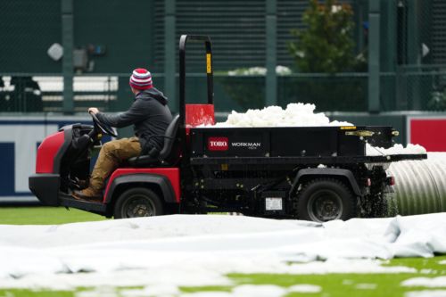 Tuesday’s Mets/Rockies Matchup Postponed Due to Snow