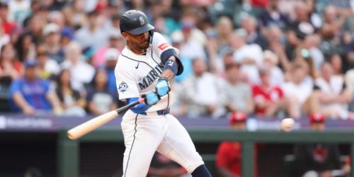 Crawford scratched ahead of game vs. Reds; Julio day to day after being hit by throw