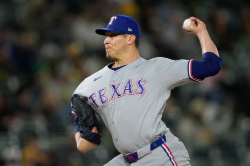 Rangers activate Robert Garcia