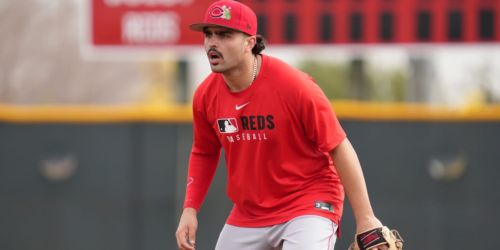 With mentor Napoli at his side, Stewart taking strides at first base