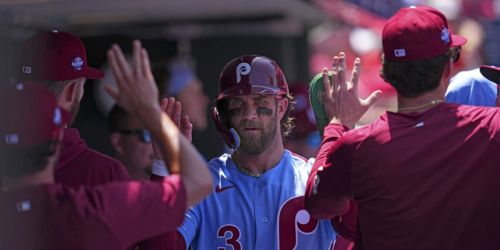 Phillies' bats break out to power season sweep of the Padres