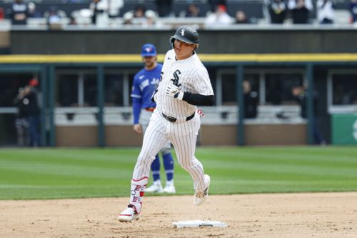 Jays Lose One of the Stupidest MLB Games I Have Seen, 6-3