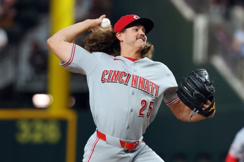 Rhett Lowder looks to close out series victory for Reds in Miami