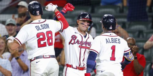 Olson (2 HRs) sees 'silver lining' despite extra-innings loss to Mets