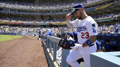 Astros are scraping the bottom of the barrel with interest in hated Dodgers flop
