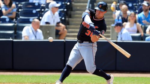 AJ Hinch quickly remedies obvious mistake with Kerry Carpenter amid historic early-season struggles