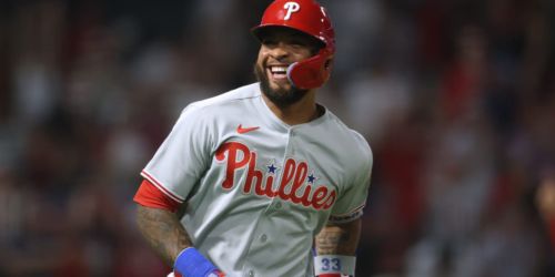Sosa slam! Pinch-hitter plays hero in Phillies' roller coaster win