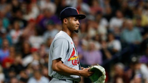 Cardinals make a statement in support of slanted-hat rookie Hancel Rincon