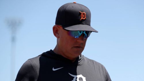 AJ Hinch's refusal to be poached by Astros means he needs to shape up with Tigers