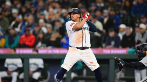 Josh Naylor is already awakening trauma of past Mariners free agent busts