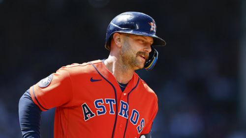 Astros' outburst vs. Cubs highlights trade deadline dilemma that could plague Houston