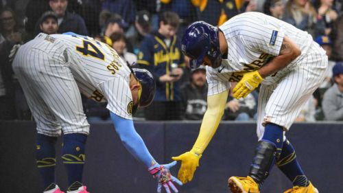 Early returns on Brewers’ 2025-26 offseason free agent signings are promising