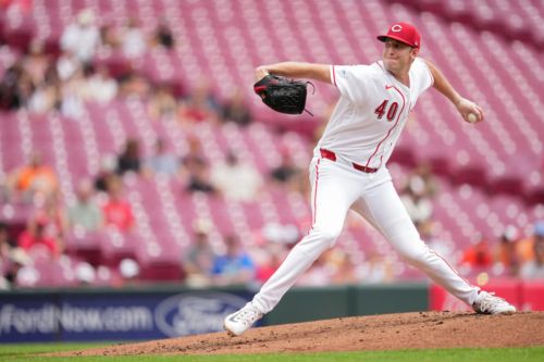 Cincinnati Reds vs. Chicago Cubs – Nick Lodolo vs. Javier Assad