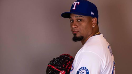 Rangers have fewer closer options after cutting bait on far-fetched experiment