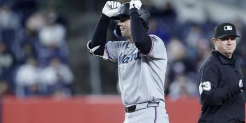 Marlins' gritty hitters deliver a comeback win in finale in Bronx