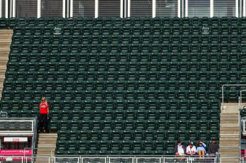 Game Thread: What the heck is snow?