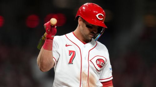 Spencer Steer injury scare couldn't come at a worse time for the Reds