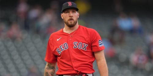 Crochet clarifies lat injury comments, targets post-All-Star break return