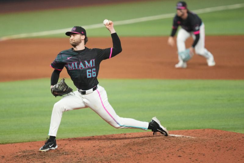 Marlins Designate Josh Simpson For Assignment